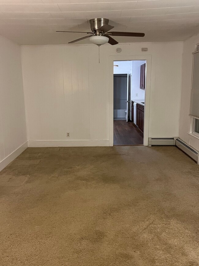 Building Photo - 2412 9th Ave