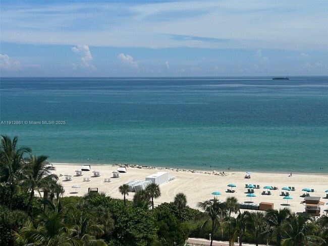 Building Photo - 2899 Collins Ave