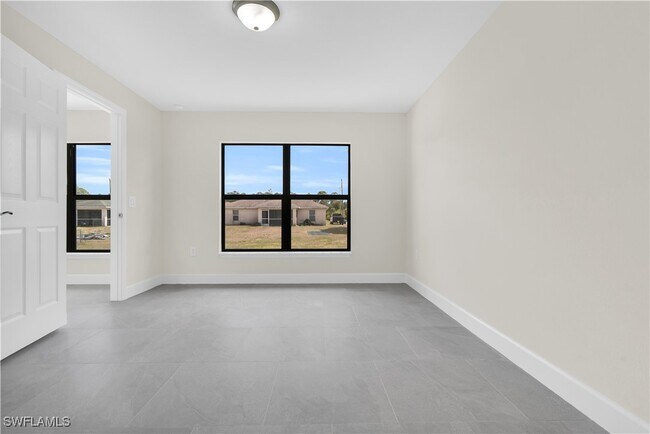 Building Photo - 3007 53rd St W