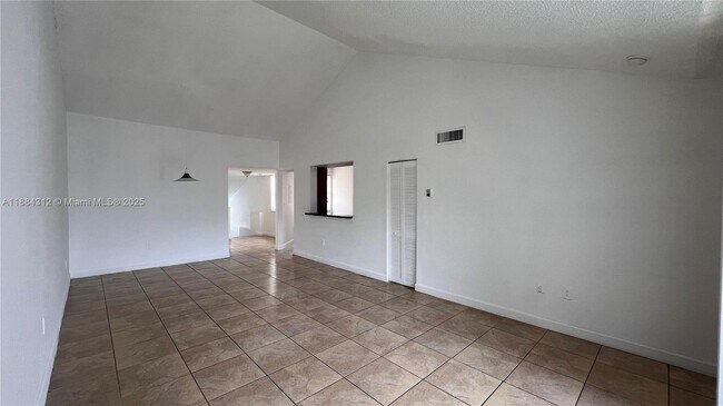 Building Photo - 9741 NW 49th Terrace