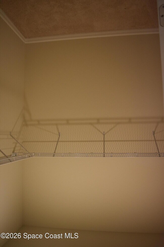 Building Photo - 5039 Sunnytime St