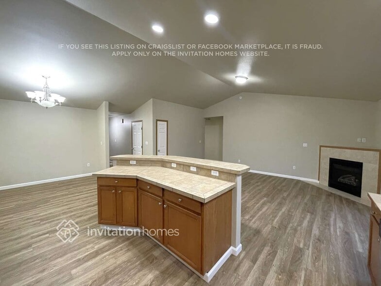 Building Photo - 19112 23rd Ave Ct E