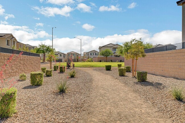 Building Photo - MODERN 2 Story, 3 Bedroom Home near Aliante!