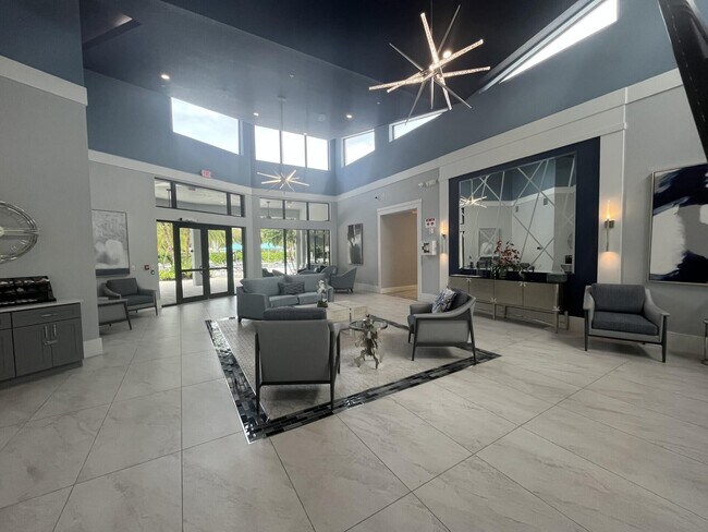 Building Photo - 6600 S Oriole Blvd