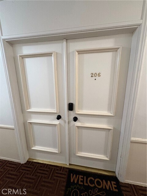 Building Photo - 5625 N Sumner Way