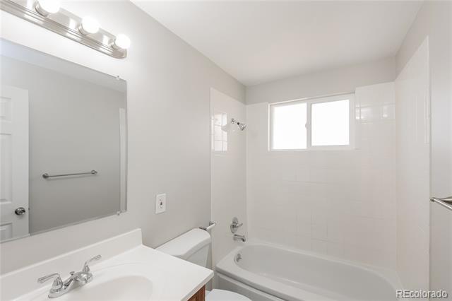 Building Photo - 7986 Joan Dr