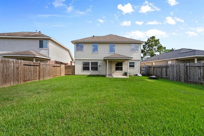 Building Photo - 2423 Pinpoint Dr