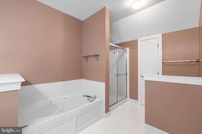 Building Photo - 5068 Minda Ct