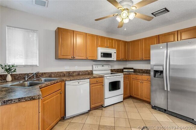 Building Photo - 6751 Boca Pines Trail