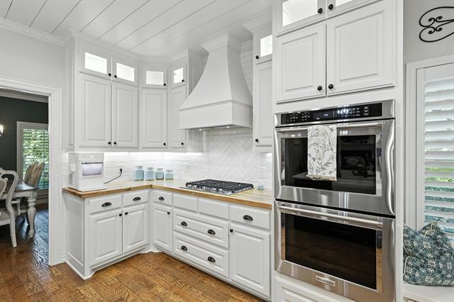 Building Photo - 33 Oak Forrest Cir