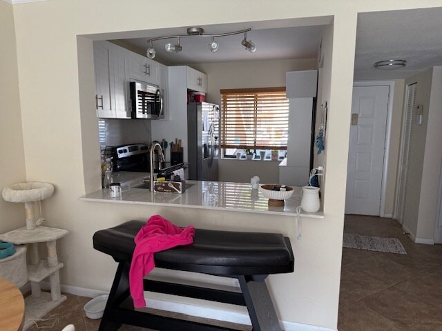 Building Photo - 21954 Tidewater Terrace