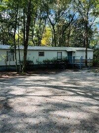 Building Photo - 103 Thompson Rd