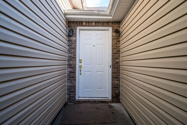 Building Photo - Great Jonesboro Living, 4 Bedroom, 3 Bath