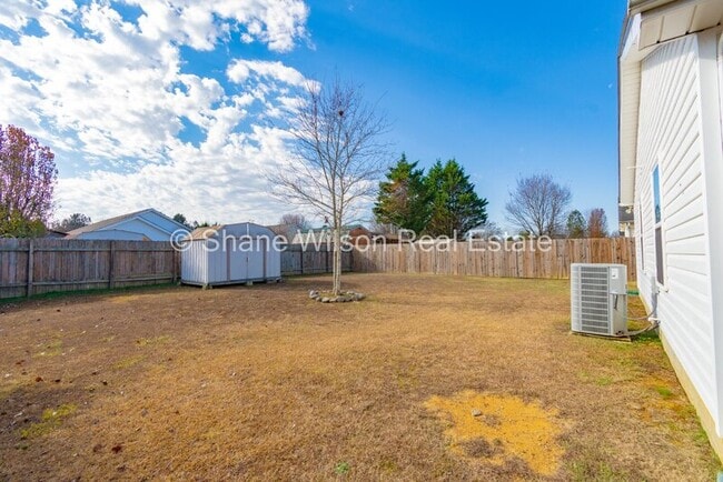 Building Photo - 216 Periwinkle Way