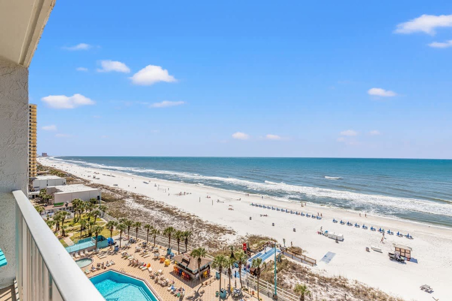 Building Photo - 8743 Thomas Dr