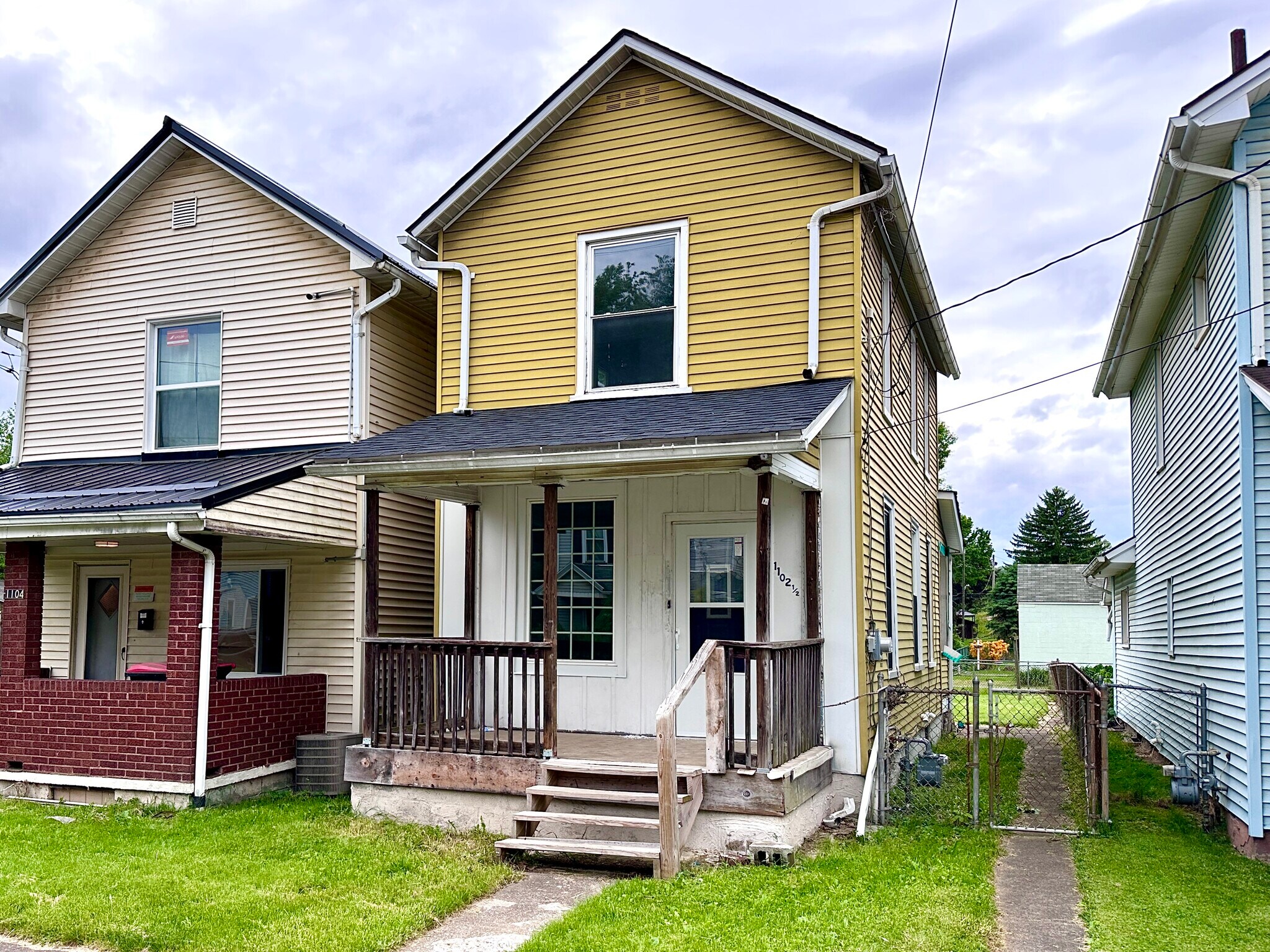 Building Photo - 1102 Pollock Ave