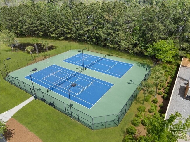 Building Photo - 116 Peabody St