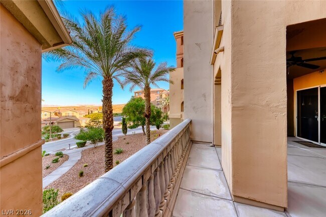 Building Photo - 20 Via Mantova