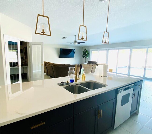 Building Photo - 10832 Sage Canyon Dr.