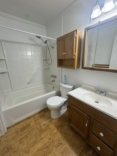 Building Photo - Free Application Fee — Refunded Upon Approval Through August 31! ½ Off First Full Month by 9/1 • ...
