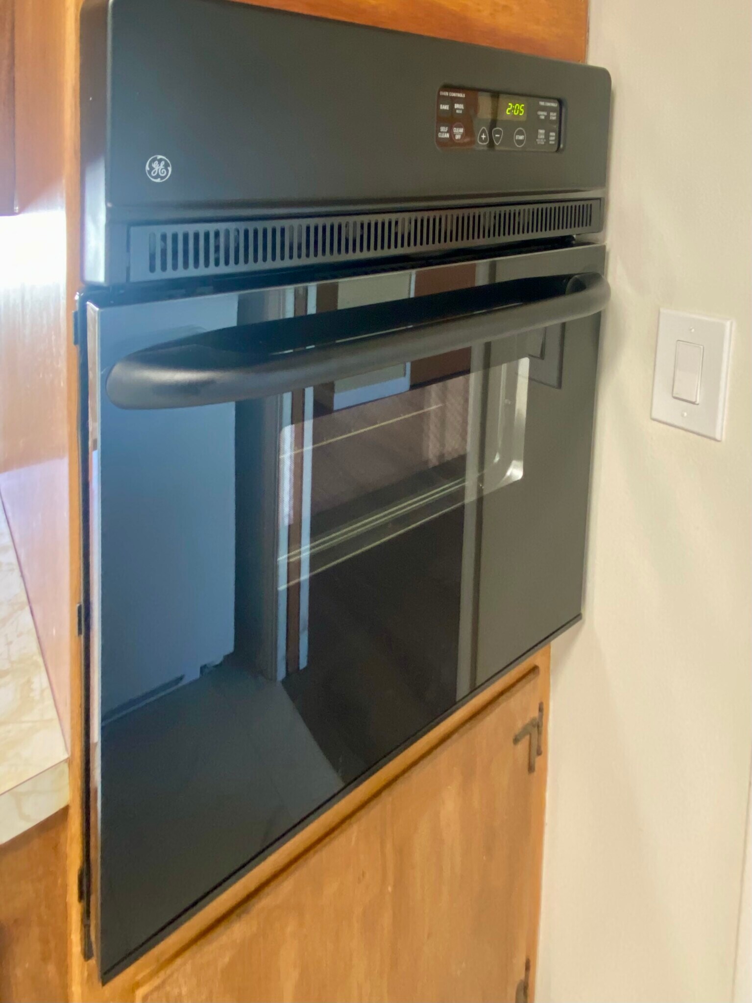 New oven - 659 Hillsborough St