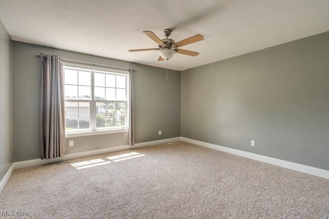 Building Photo - 155 Granite Dr