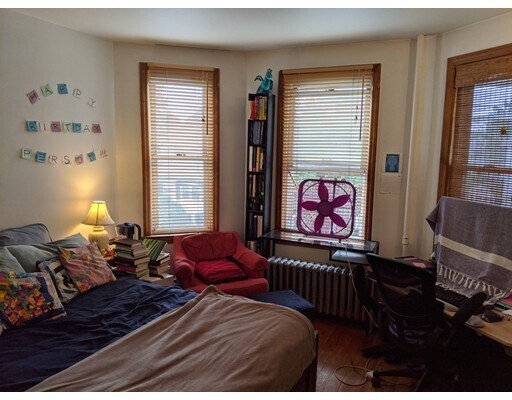 Building Photo - 48 Litchfield St