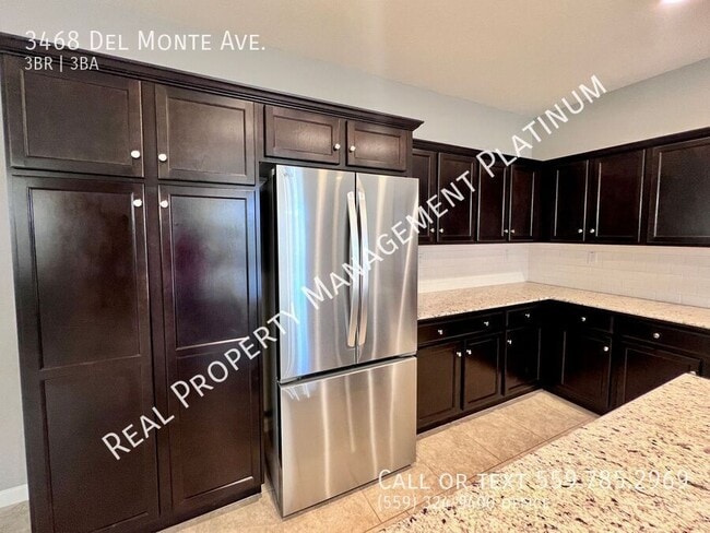 Building Photo - 3468 Del Monte Ave