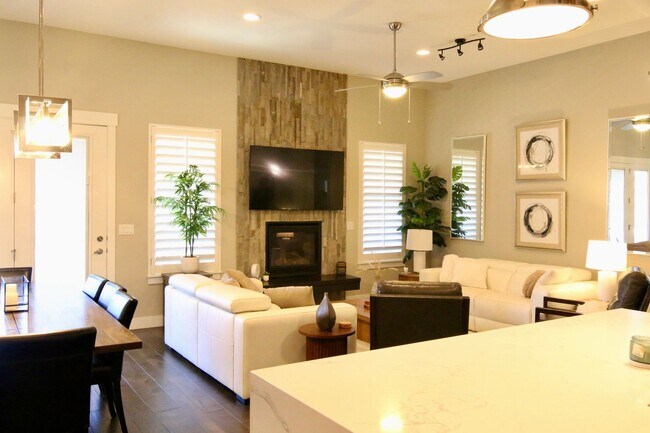 Building Photo - Lovely Home For Rent In Highland, UT