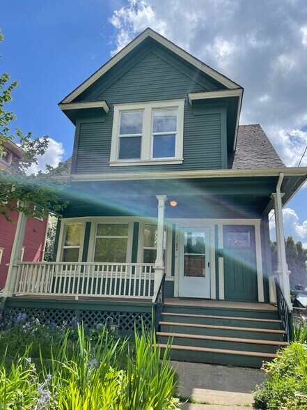 Building Photo - 3102 SE Salmon St