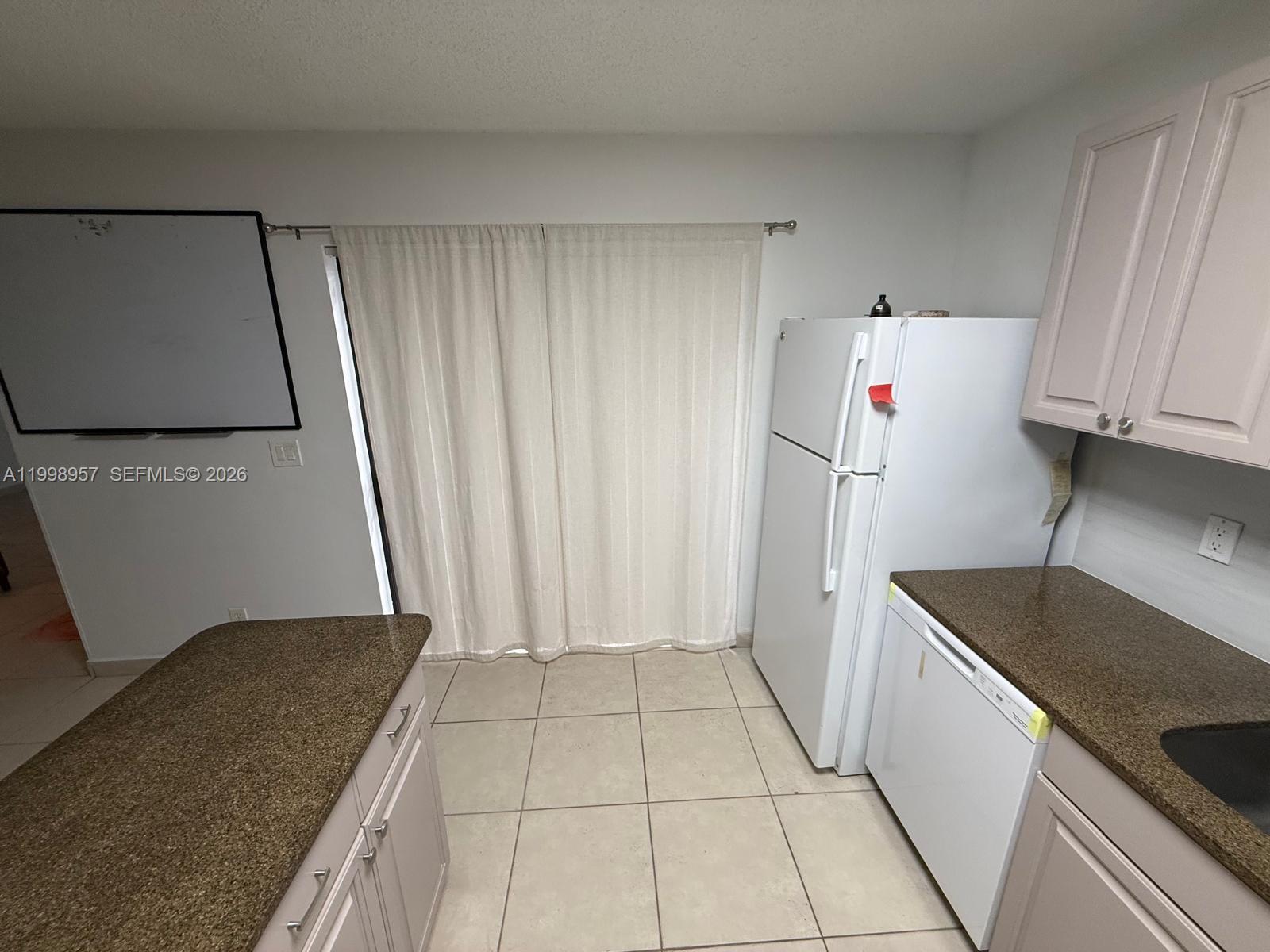 Building Photo - 1544 Forest Lakes Cir