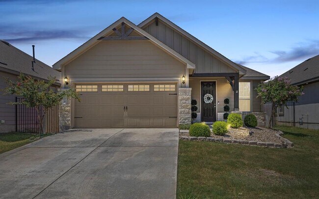 Primary Photo - 218 Bonnet Blvd
