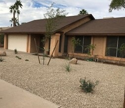 Building Photo - ++++COMING SOON++++3 Bedroom/2 bath home with large yard near Alma School & Warner