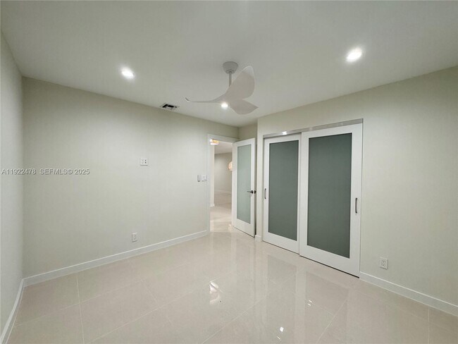 Building Photo - 2230 Spanish Trail