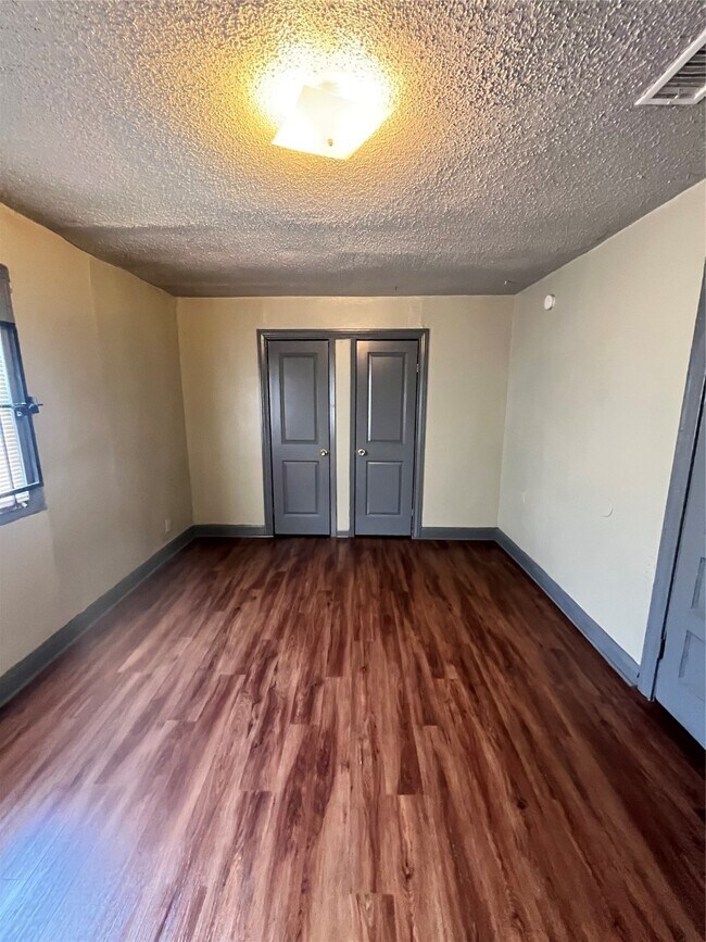 Building Photo - 4609 Dabney St