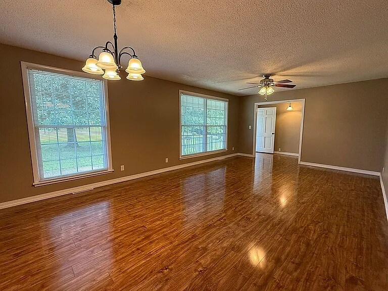 Building Photo - 2628 Frank Abernathy Rd