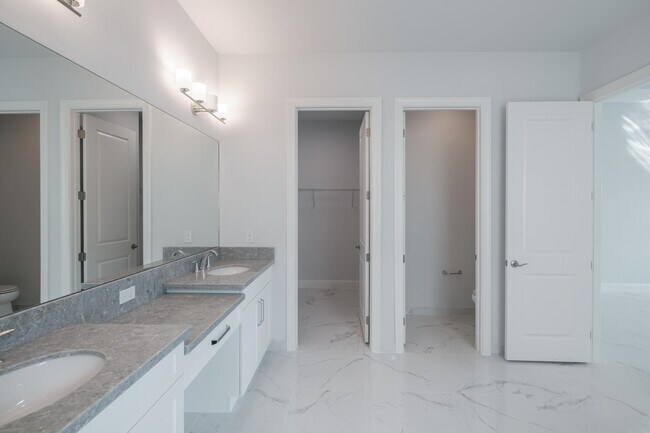 Building Photo - 12468 Nautilus Cir