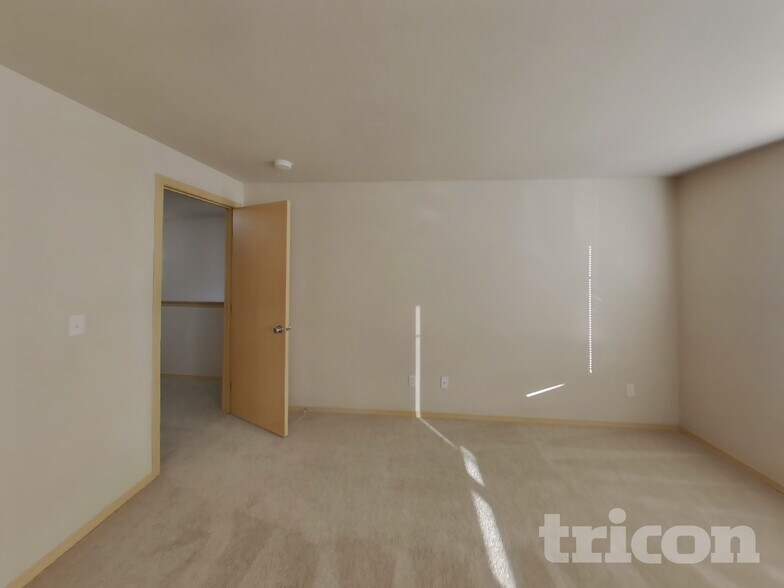 Building Photo - 7323 176th St Ct E