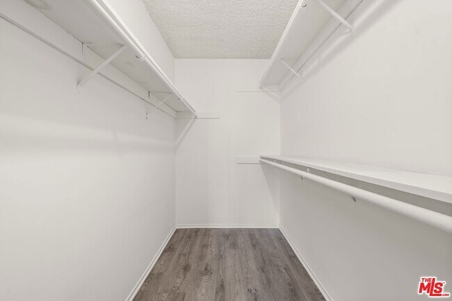 Building Photo - 1457 Butler Ave