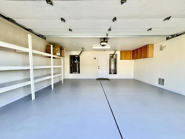 Building Photo - 12768 N Lantern Way