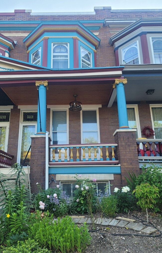 Building Photo - 3214 Abell Ave