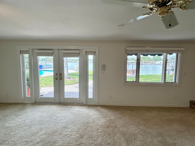 Building Photo - Classic waterfront Snell Isle Estates 3 Bed 2.5 Bath Home with private dock!