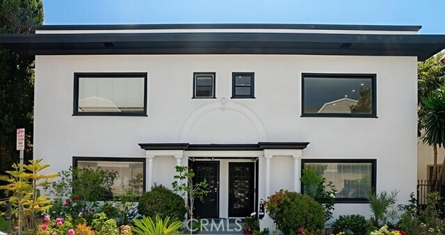 Building Photo - 10 Esperanza Ave