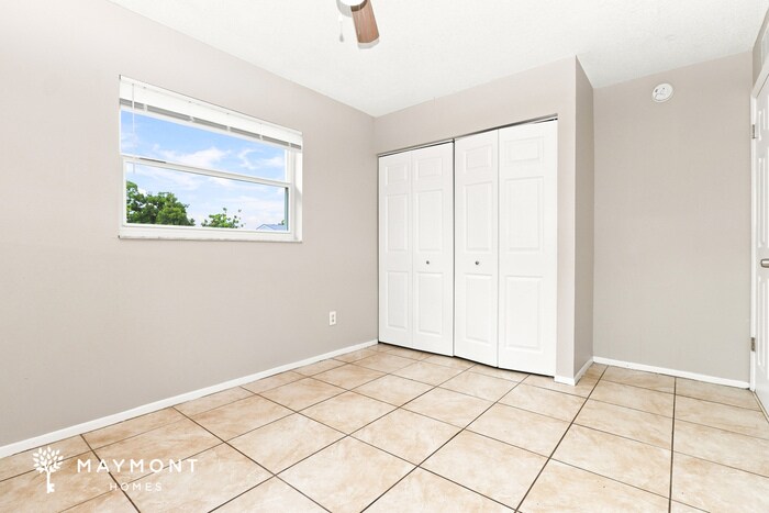 Building Photo - 8221 Jacaranda Ave
