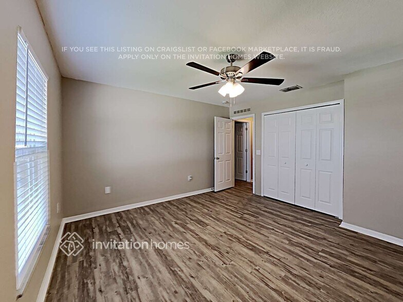 Building Photo - 2128 Valrico Heights Blvd