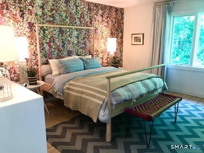 Building Photo - 8 Chester Rd