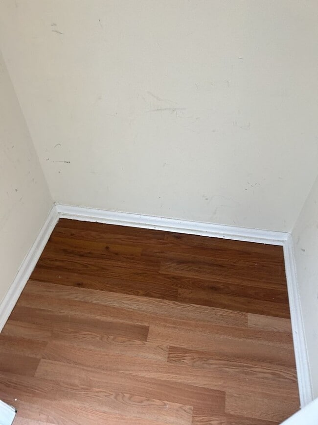 Building Photo - COMING SOON! Cozy 3BR 2.5BA Home w/ 2-Car Garage in Lithonia