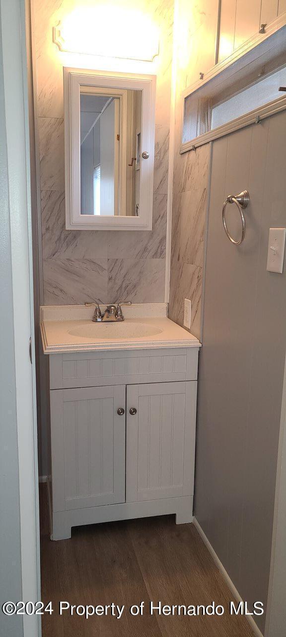 Building Photo - 7496 Highpoint Blvd