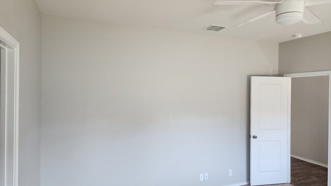 Building Photo - 4051 Fort Palmer Blvd