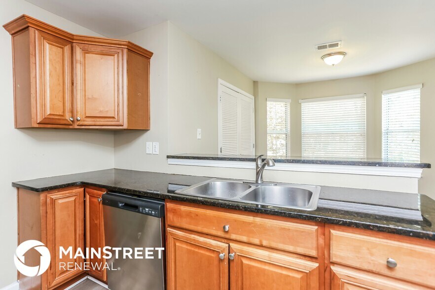 Building Photo - 6627 Shapiro Ct